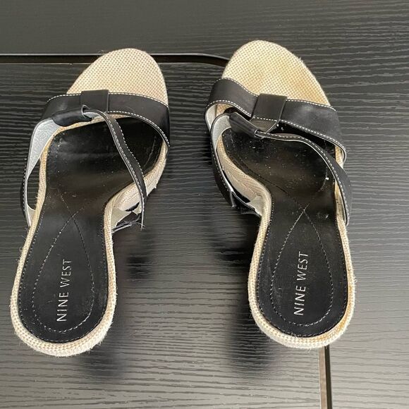 Nine West WNCOBALT Vintage Linen and Leather Upper Slide On Heeled Sandal, 10 - Picture 8 of 16